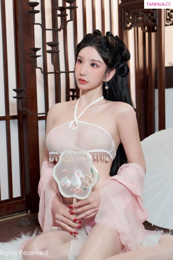 周于希dummy  [XiuRen]高清写真图 2023.02.03 No.6217 周于希Sally 古装美臀第13张图片